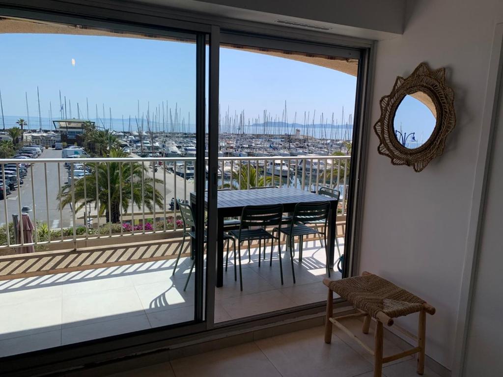 Vue Sur Les Iles D'Or Apartamento Hyères Exterior foto