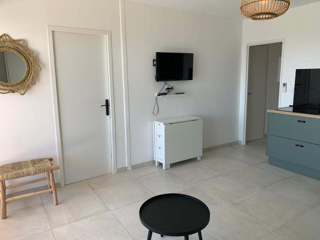 Vue Sur Les Iles D'Or Apartamento Hyères Exterior foto